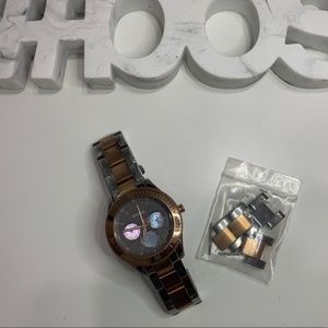 Fossil silver & rose gold women watch - used